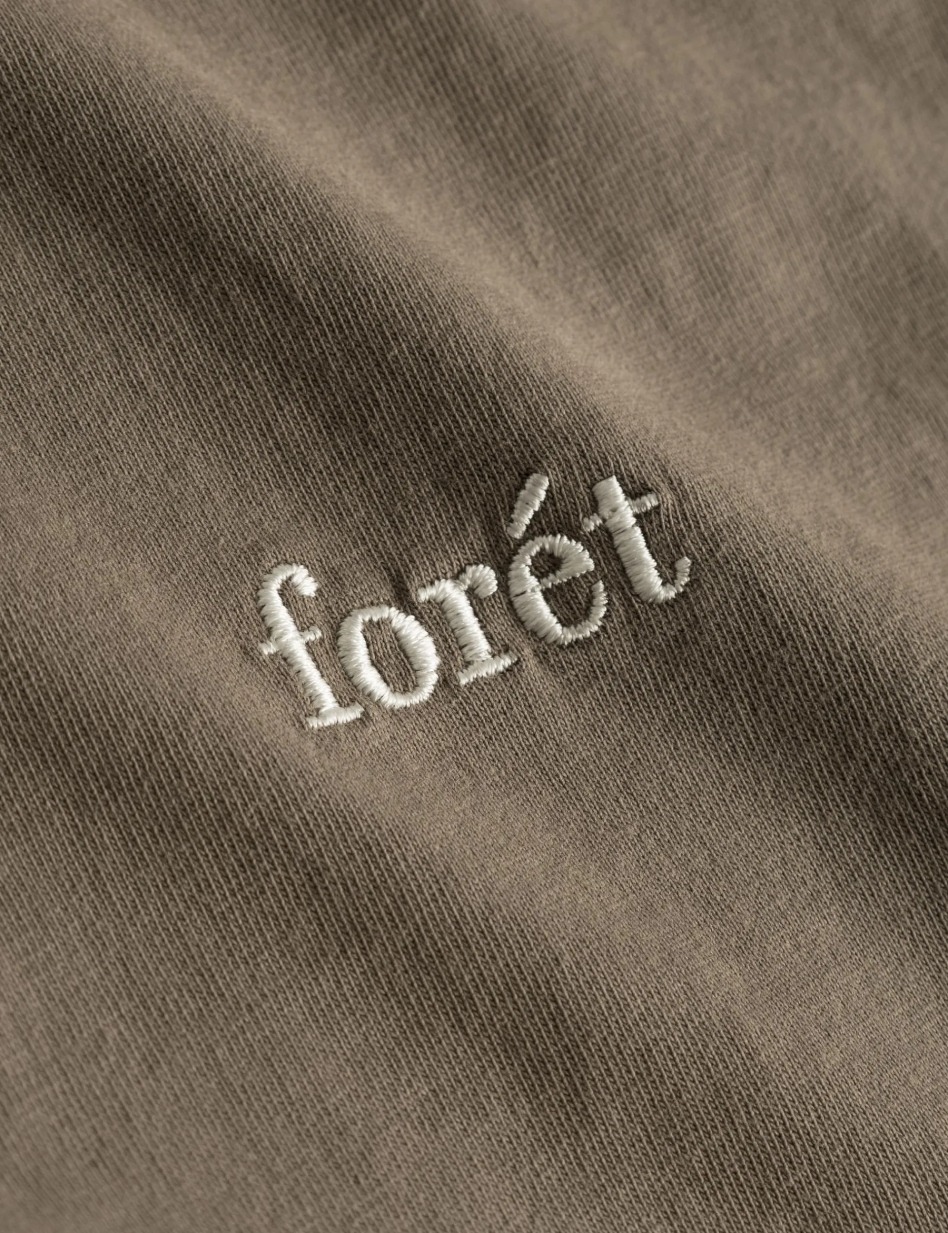 Men Forét T-Shirts-Bass T-Shirt-Stone