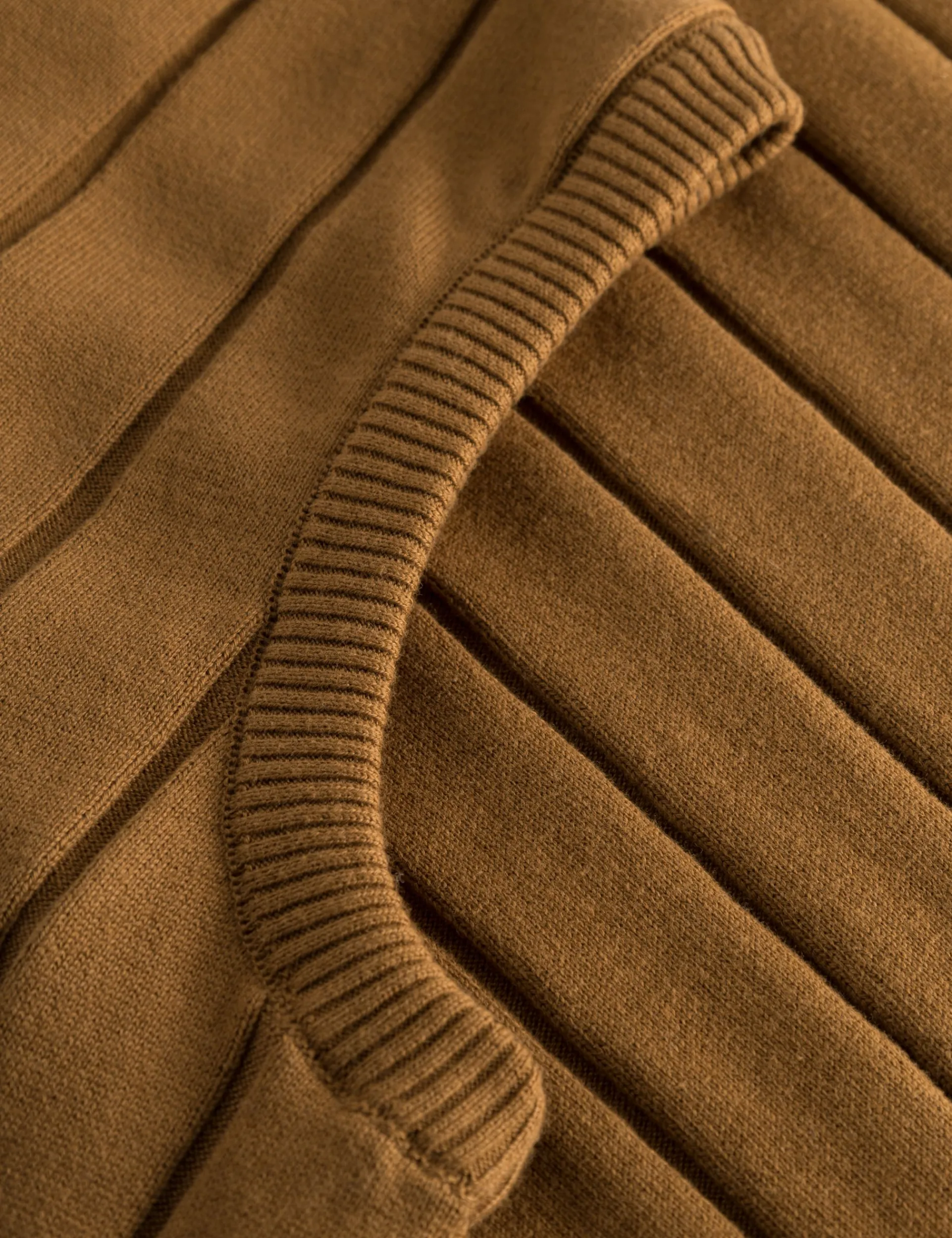 Men Forét Knitwear-Flume Knit Vest-Rubber