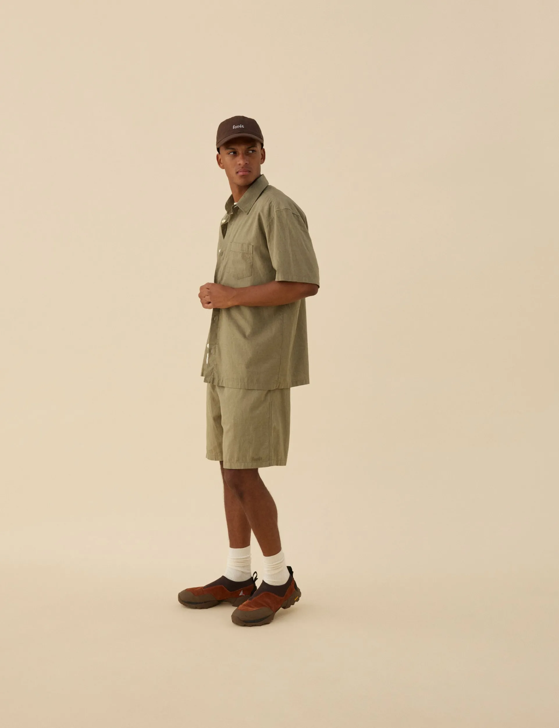 Men Forét Shirts-Serene Linen Ss Shirt-Dusty Olive