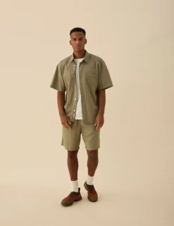 Men Forét Shirts-Serene Linen Ss Shirt-Dusty Olive